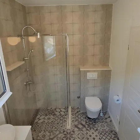 Aria Apartment Sumartin Exterior photo