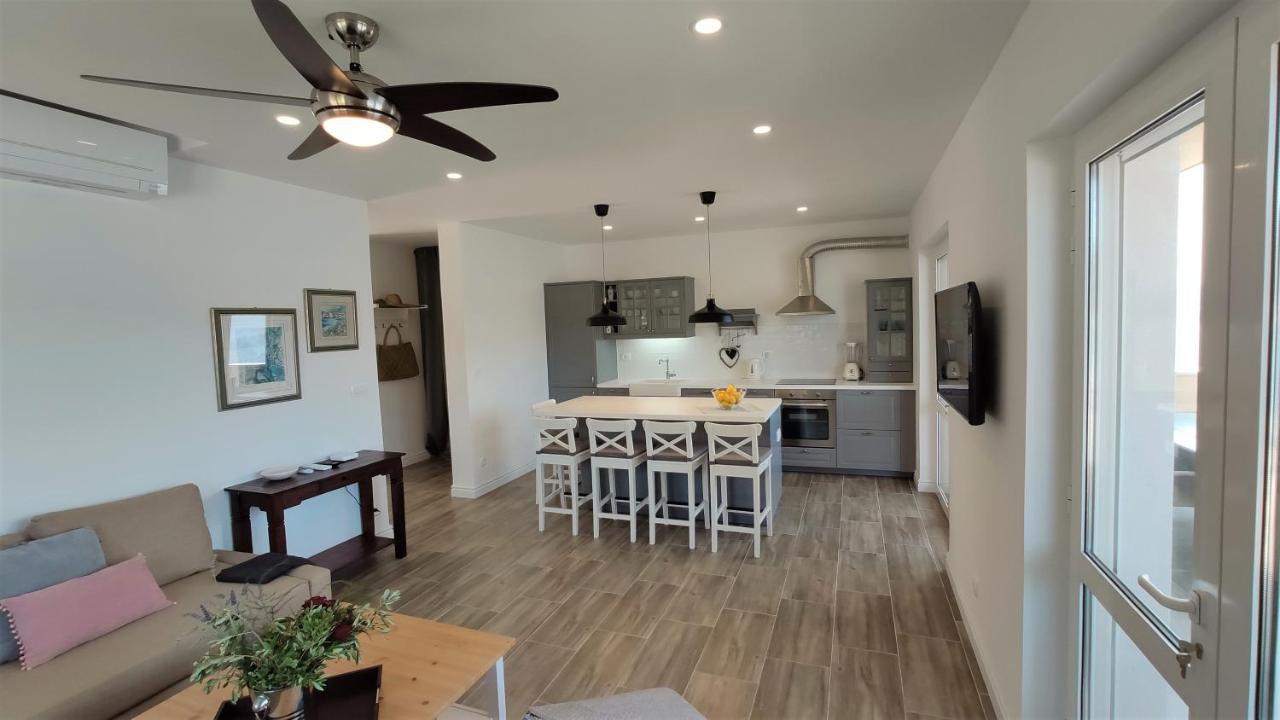 Aria Apartment *